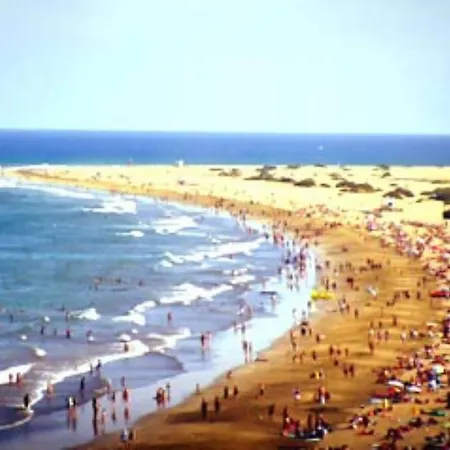 Centrico 737 * Playa del Ingles (Gran Canaria)